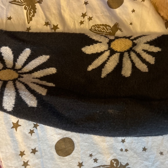 Hollister Daisy Cardigan - Picture 4 of 6